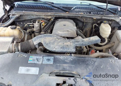 2005 Chevrolet Tahoe Z71 z USA, uszkodzony, nr VIN 1GNEK13Z45R219179